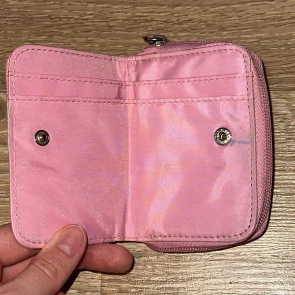 Hello Kitty Pink Wallet - Picture 3 of 4